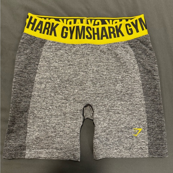Gymshark Shorts - Picture 1 of 3